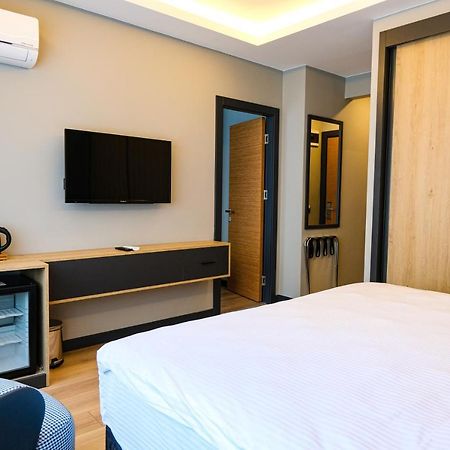 Soi Hotels & Suites - Taksim City Center イスタンブール エクステリア 写真